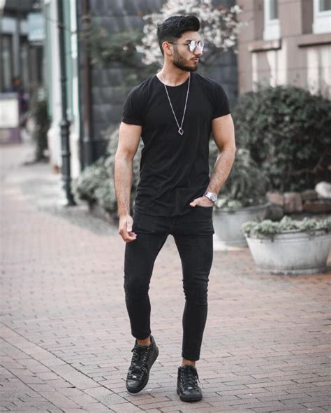 Look All Black Masculino: como usar .